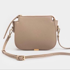 NEW•Crossbody Purse